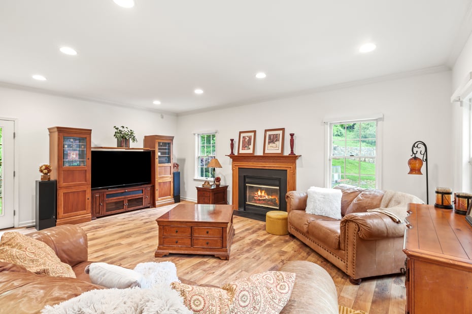 306 Mountain Road Photo 20