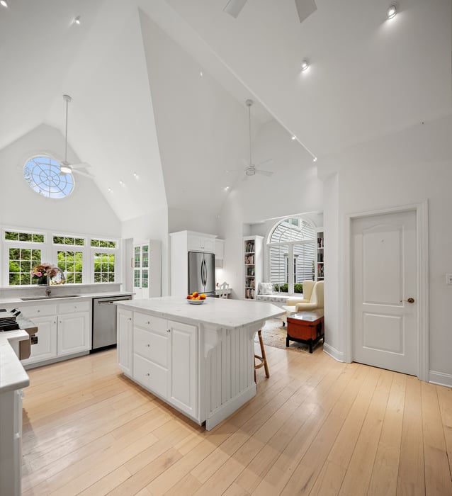 7 Merlins Lane Photo 10