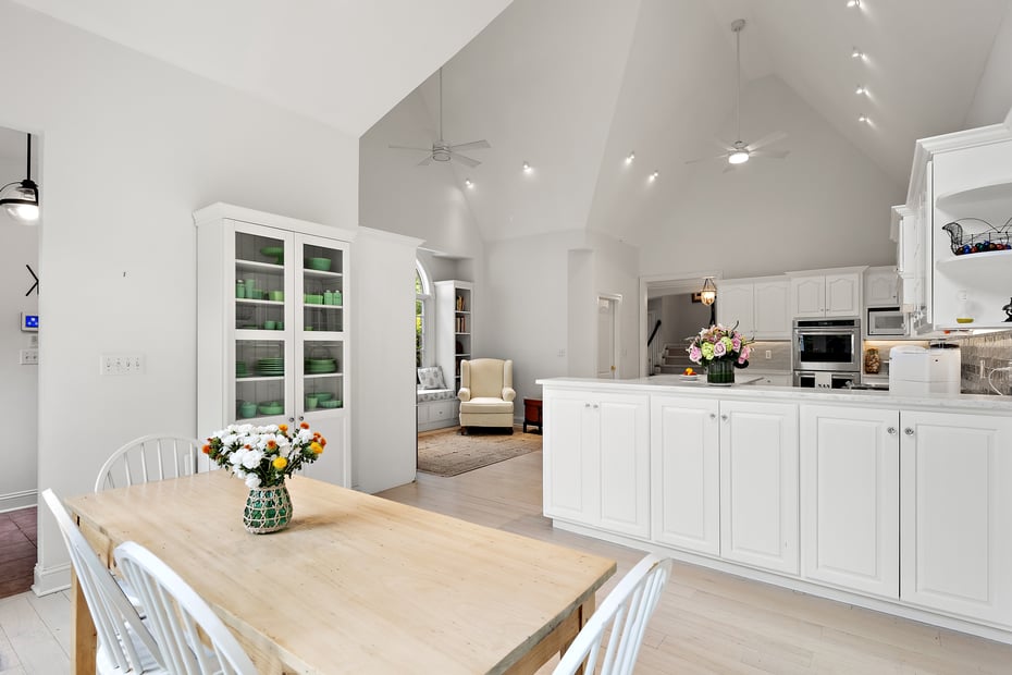 7 Merlins Lane Photo 13