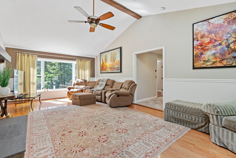 25 Copplestone Road Photo 15