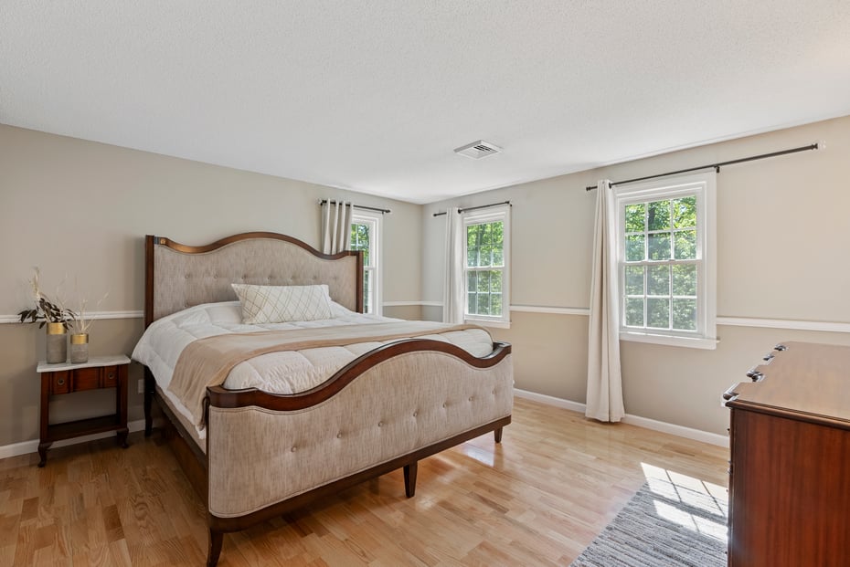 25 Copplestone Road Photo 18