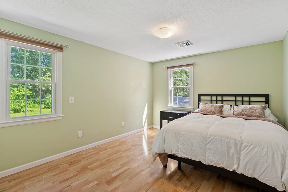 25 Copplestone Road Photo 22