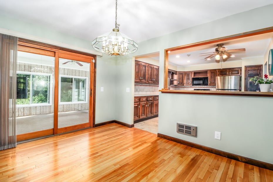 11 Chestnut Hill Drive Photo 6