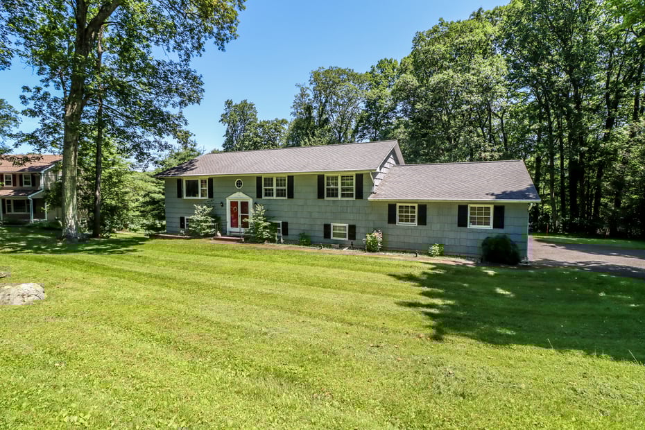 11 Chestnut Hill Drive Photo 26