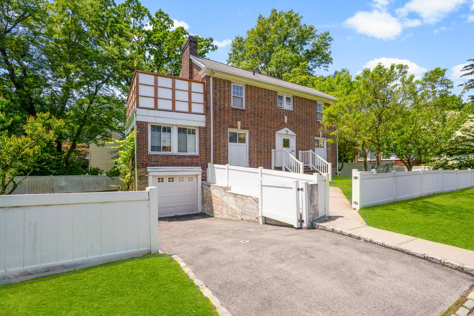 16 Wilson Drive Photo 2