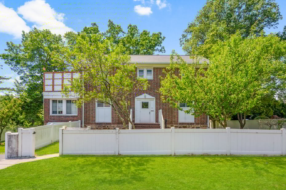 16 Wilson Drive Photo 1