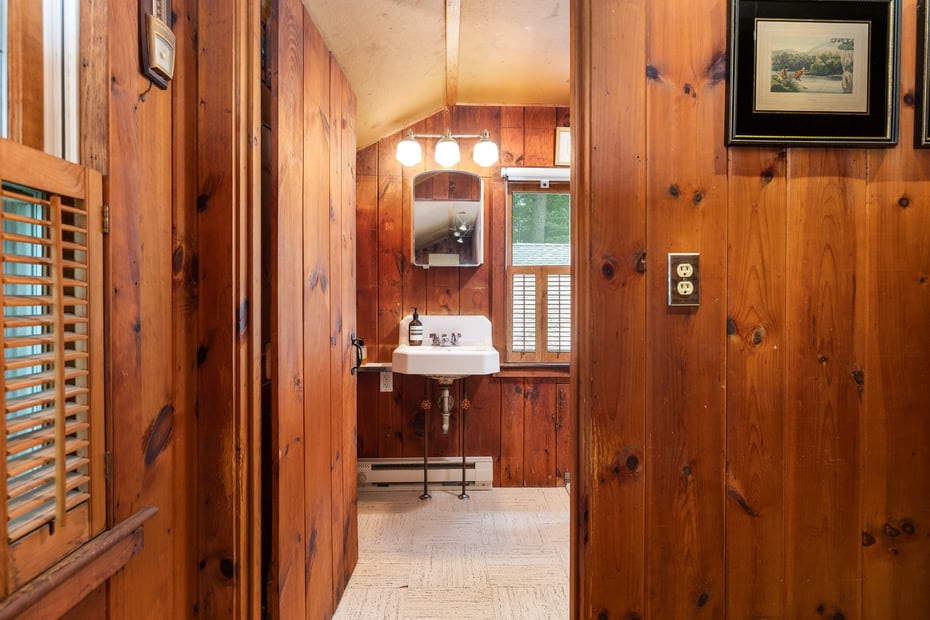 281 East Shore Road Photo 23