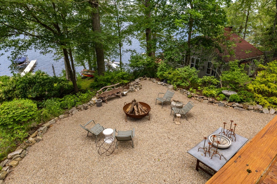 281 East Shore Road Photo 37