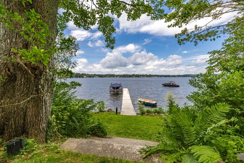 281 East Shore Road Photo 1