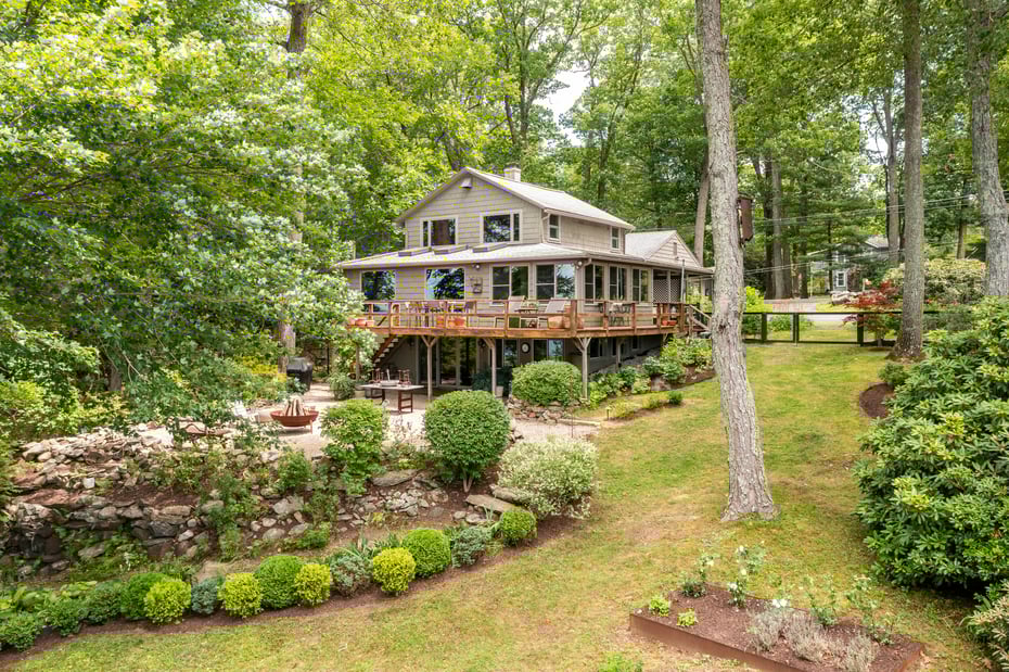 281 East Shore Road Photo 2