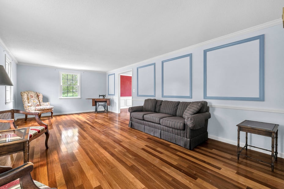 7 Sharon Lane Photo 15