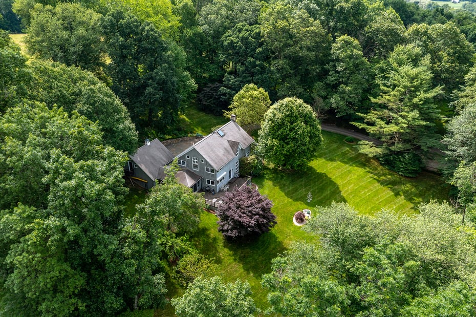 16 Arcadia Lane Photo 2