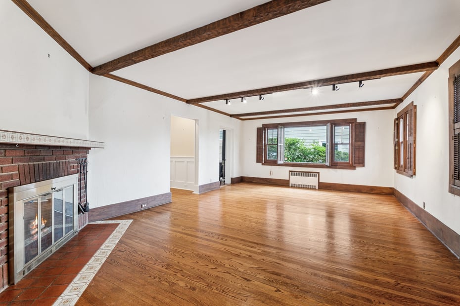 20 Bronson Avenue Photo 3