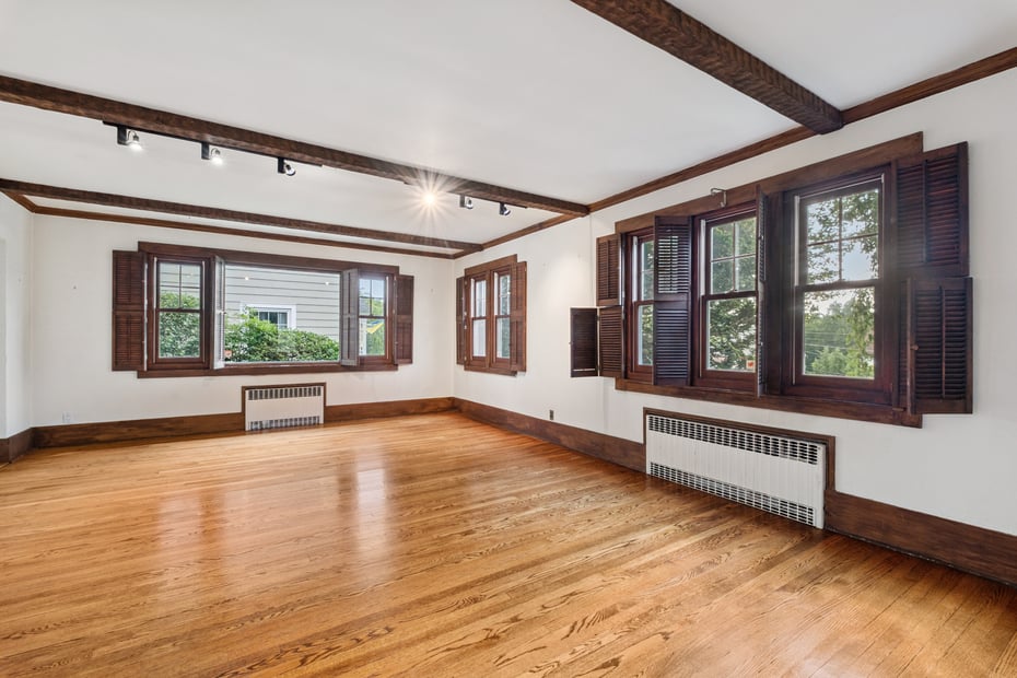 20 Bronson Avenue Photo 4