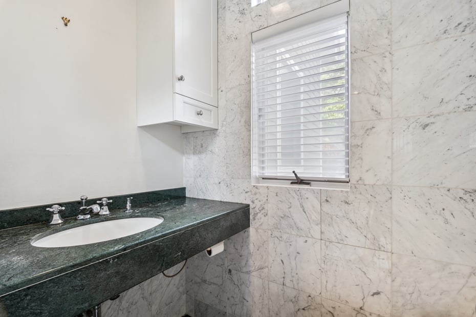 20 Bronson Avenue Photo 16