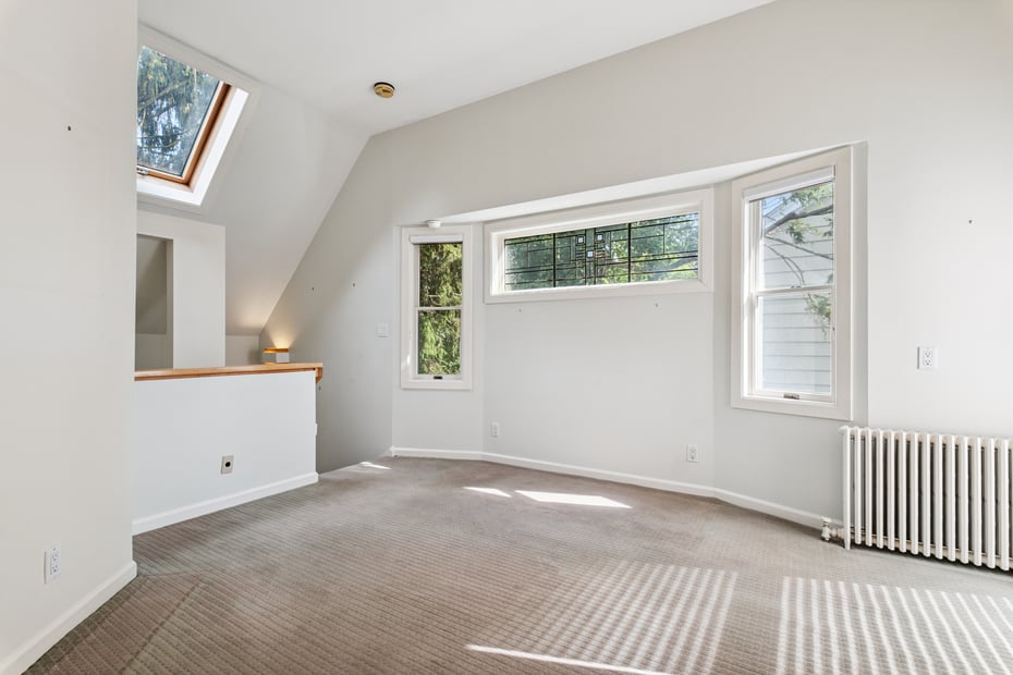 20 Bronson Avenue Photo 37
