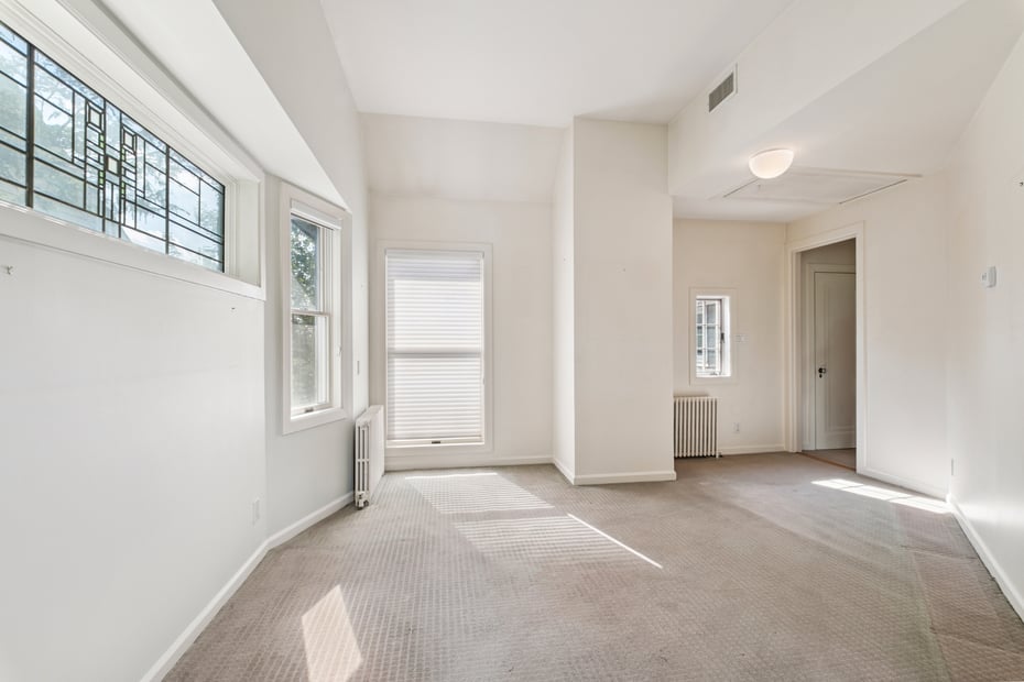 20 Bronson Avenue Photo 38