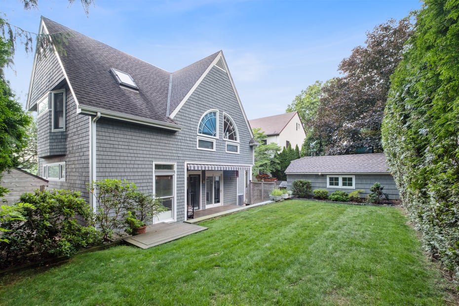 20 Bronson Avenue Photo 45