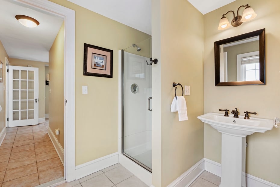 13 Carrington Lane Photo 22