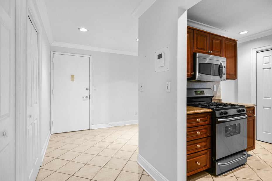24 Ray Place  #2-3 Photo 7