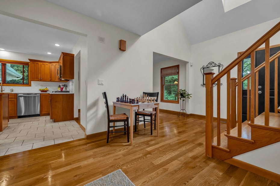 16 Manatuck Drive Photo 10