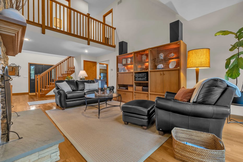16 Manatuck Drive Photo 12
