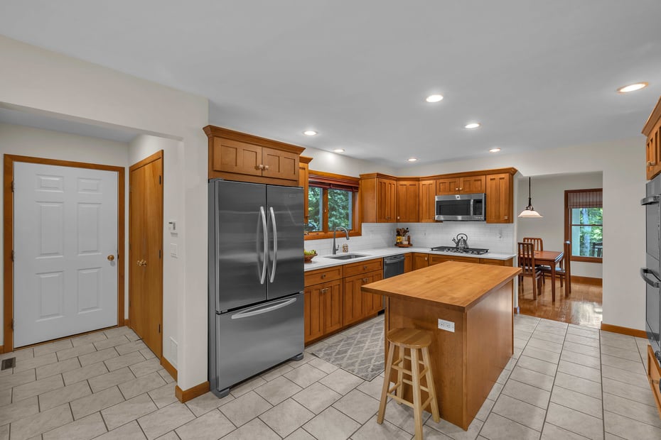 16 Manatuck Drive Photo 15