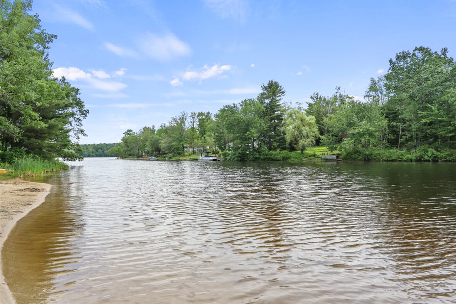 22 Little John Dr Photo 39