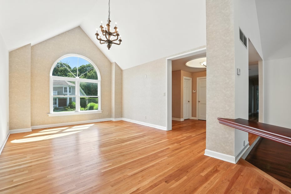 9 Glenbrooke Drive Photo 4