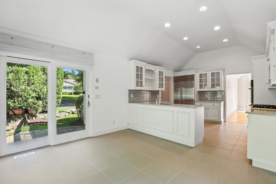 9 Glenbrooke Drive Photo 14