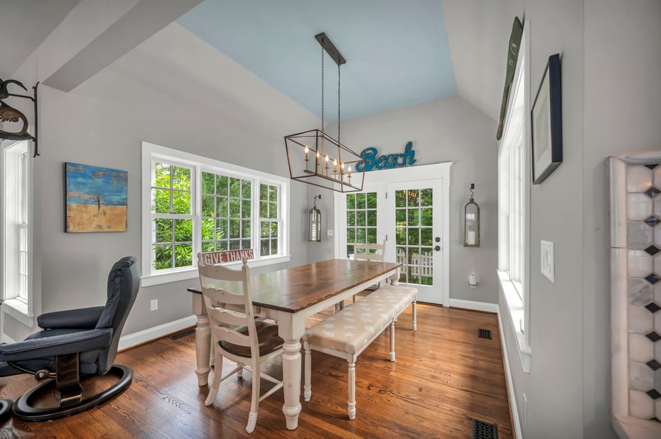 14 Ely Lane Photo 15