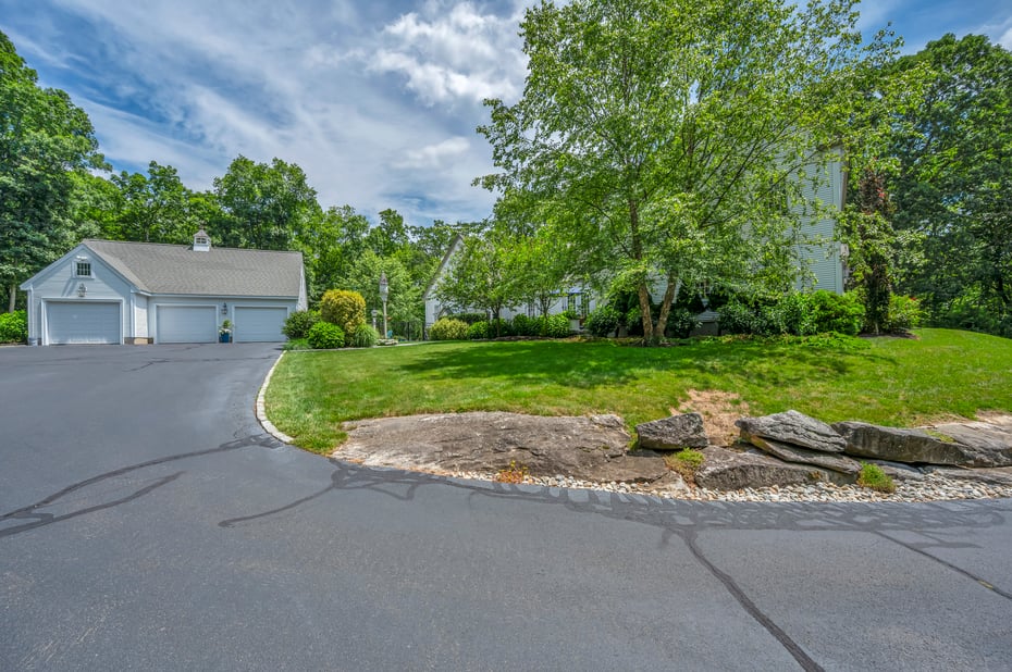 14 Ely Lane Photo 36