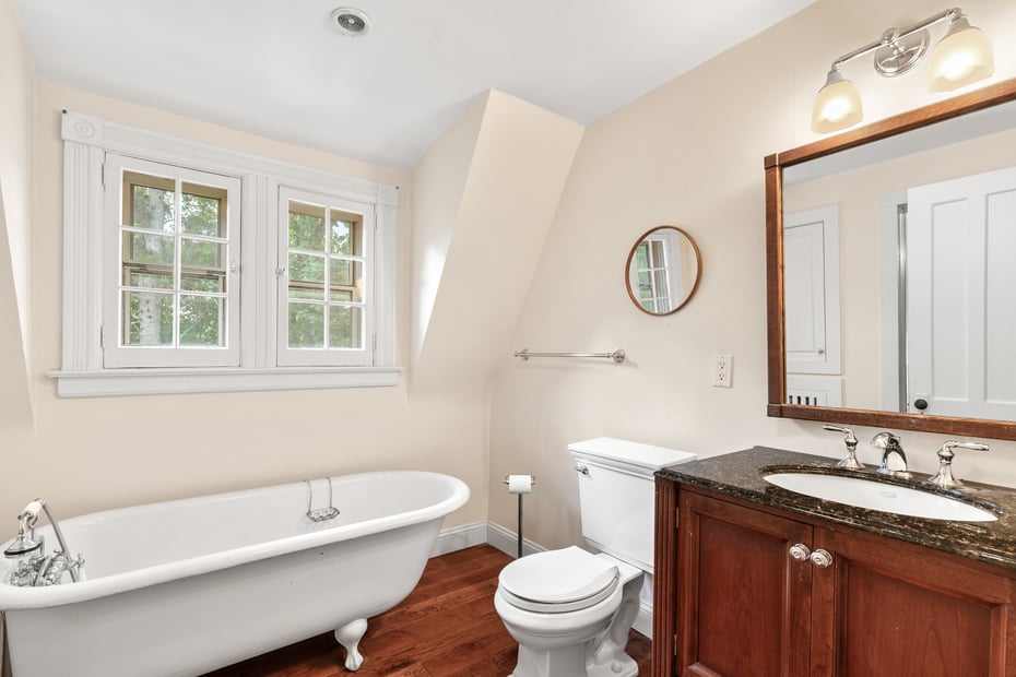 655 North Street Photo 31
