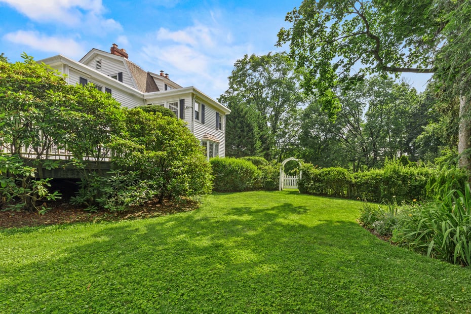 655 North Street Photo 40