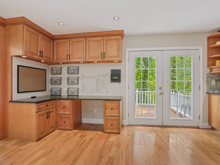 119 Deforest Road Photo 10