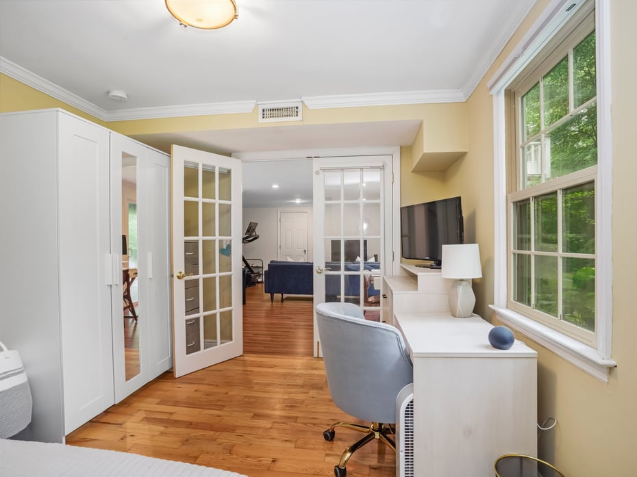 119 Deforest Road Photo 34