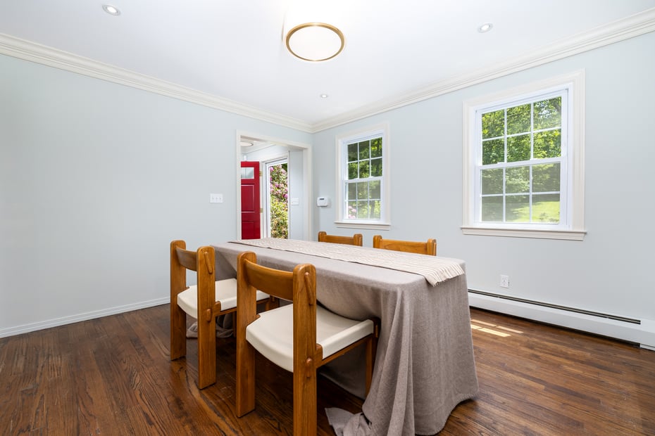318 Milton Road Photo 9