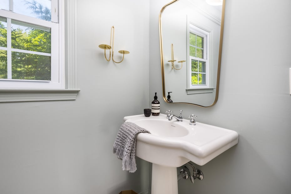 318 Milton Road Photo 10