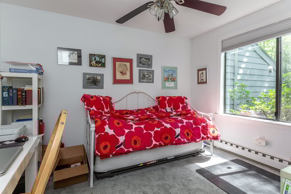 109 Old Farms Road #109 Photo 16
