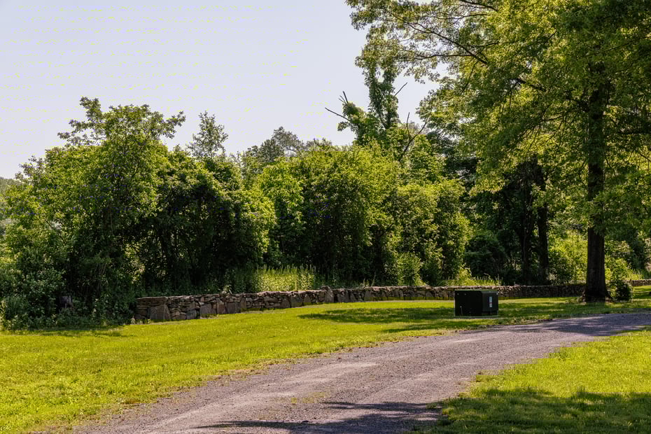 7 Old Road Photo 2