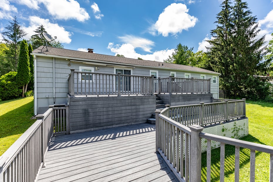 21 Brentwood Road Photo 2