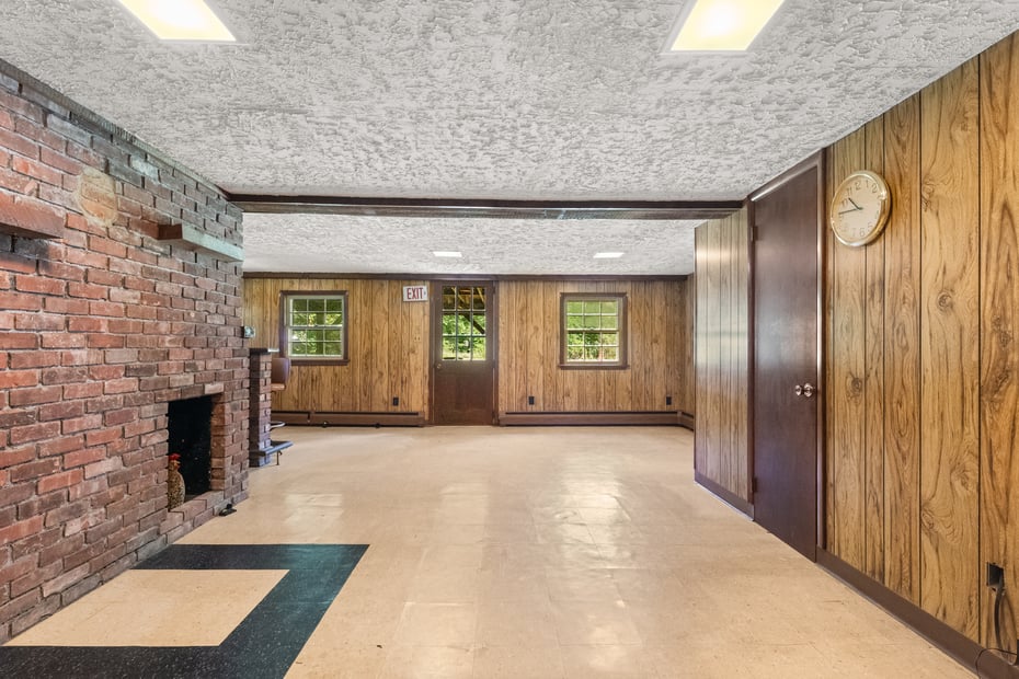 15 Glen Drive Photo 29