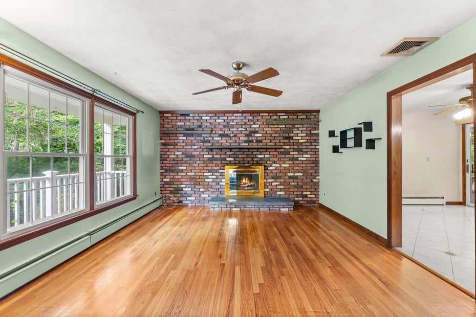 15 Glen Drive Photo 19