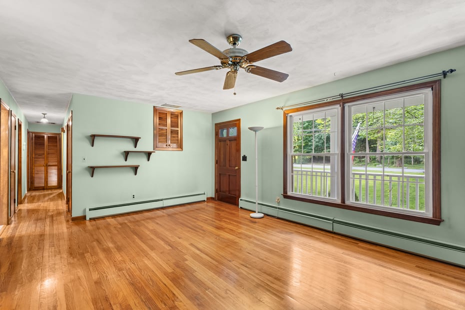 15 Glen Drive Photo 26