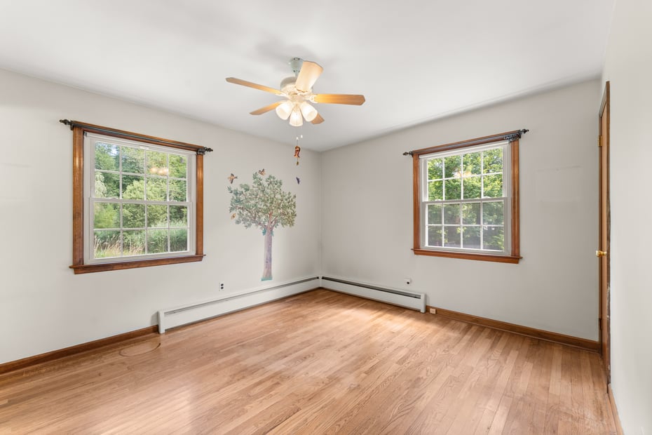 15 Glen Drive Photo 17