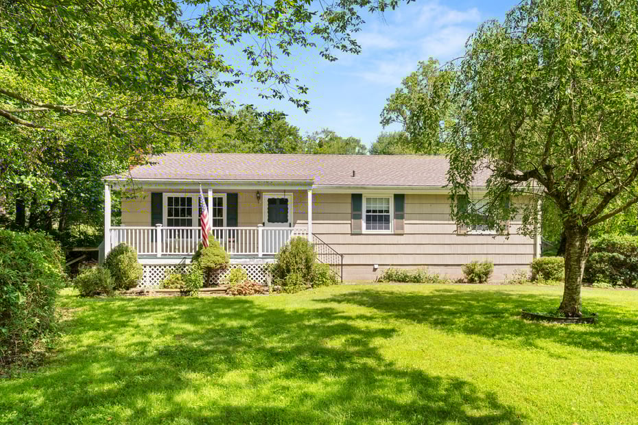 15 Glen Drive Photo 2