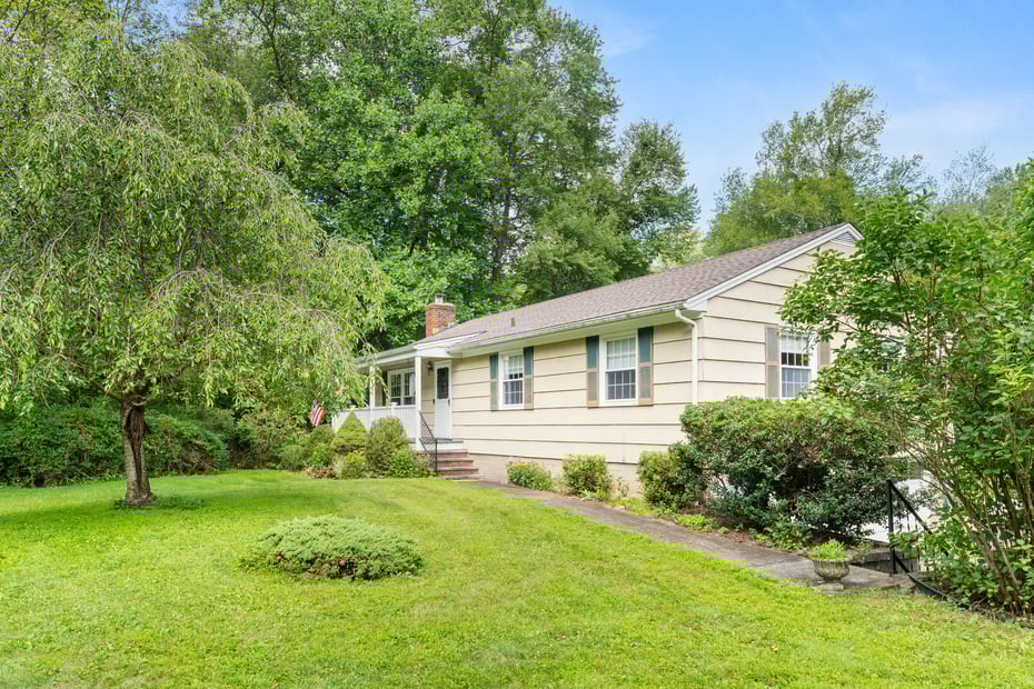 15 Glen Drive Photo 1