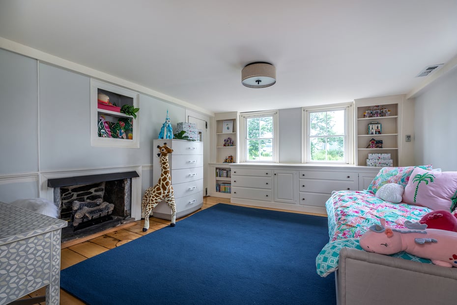 83 Thomson Road Photo 25