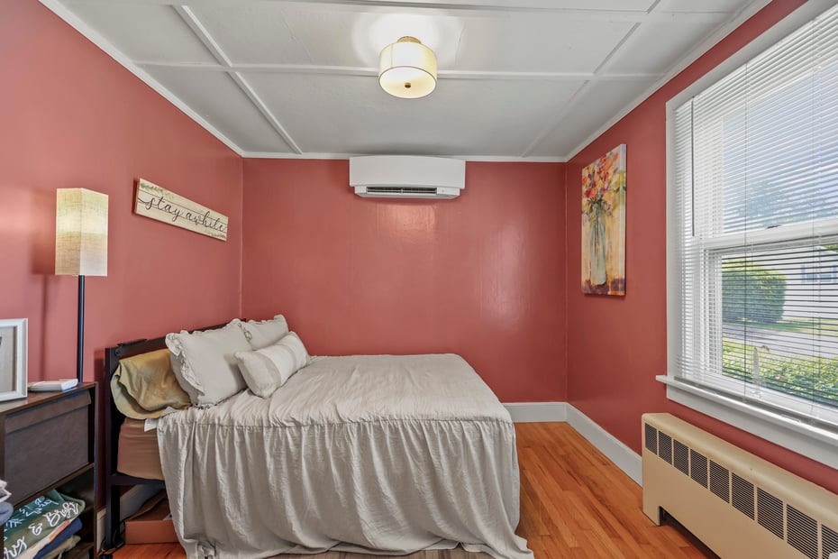 7 Chicopee St Photo 16