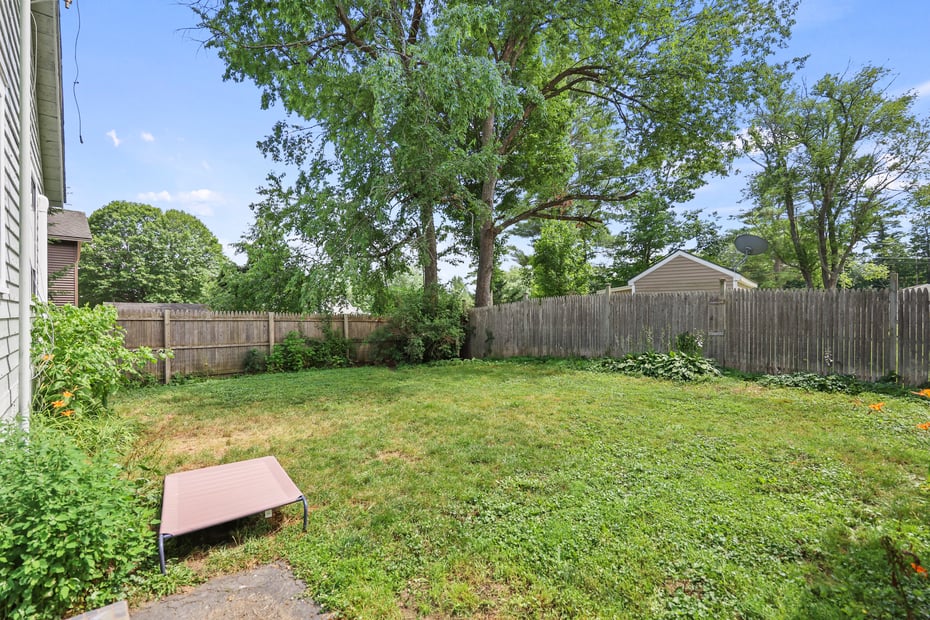 7 Chicopee St Photo 18
